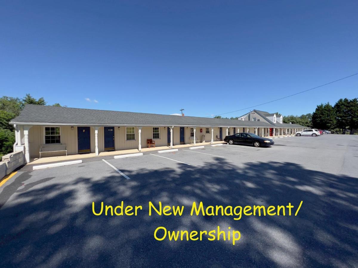 Relax Inn By Oyo Natural Bridge I-81 Exterior foto